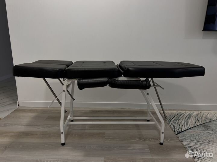 Педикюрное кресло + подставка под ноги