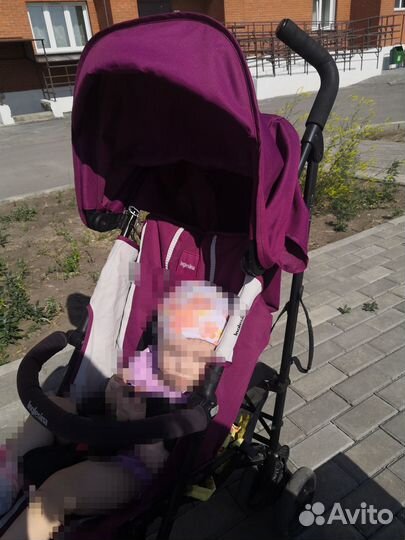 Прогулочная коляска