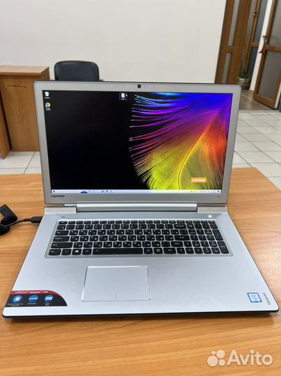 Lenovo ideapad 700