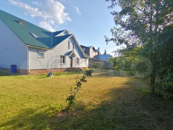 Дом 460 м² на участке 14 сот.