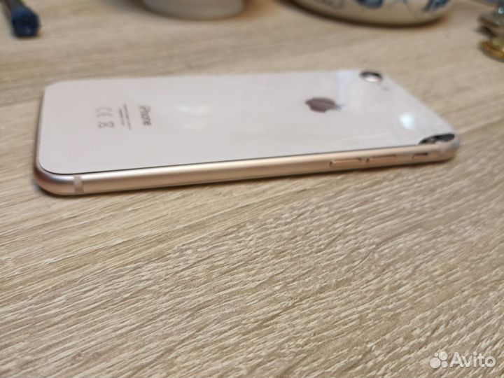 iPhone 8, 256 ГБ