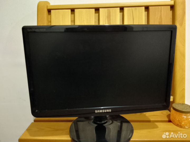 Монитор Samsung