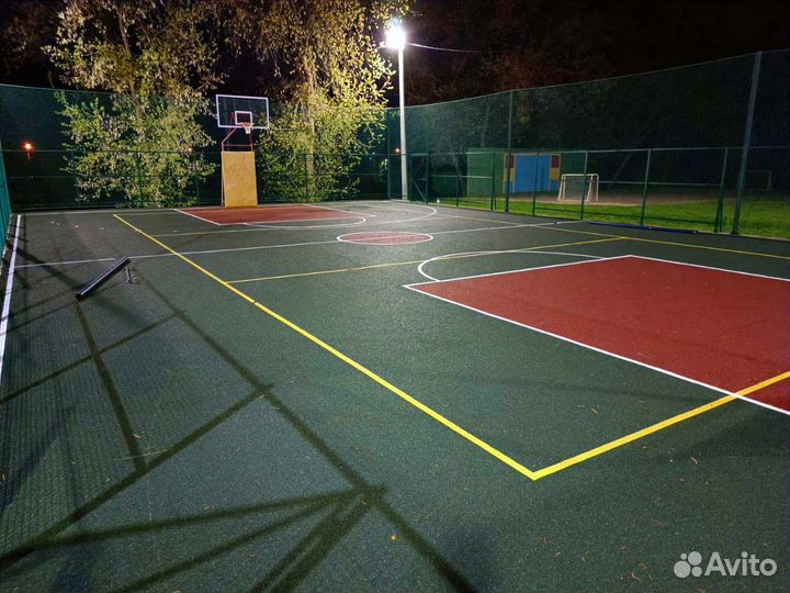 Спортивная площадка для взрослых и детей