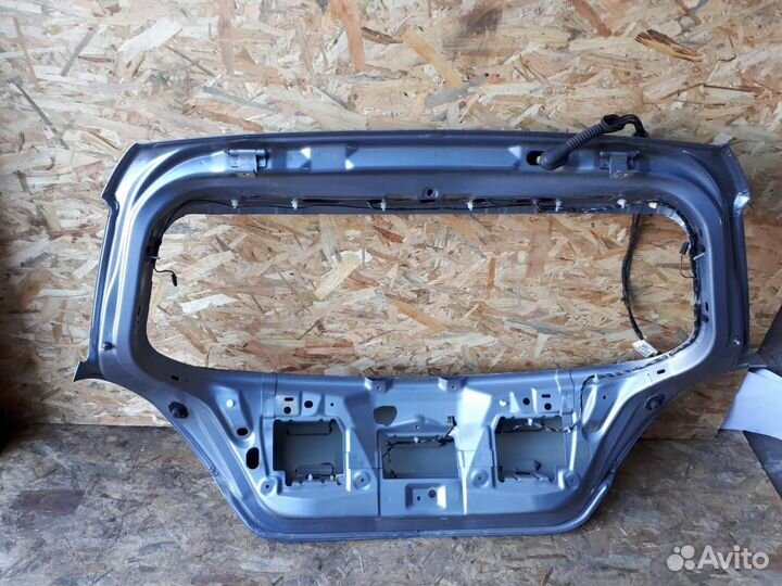 Дверь багажника Opel Astra H 2004-2014