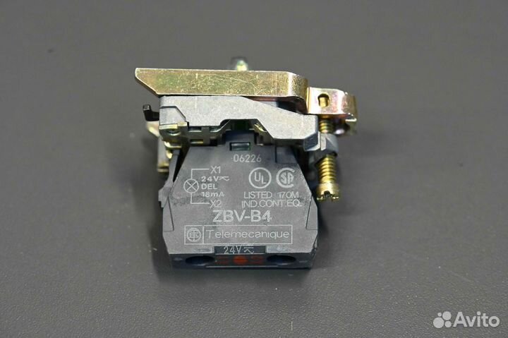 Schneider Electric ZB4BVB4 новое, 4 шт