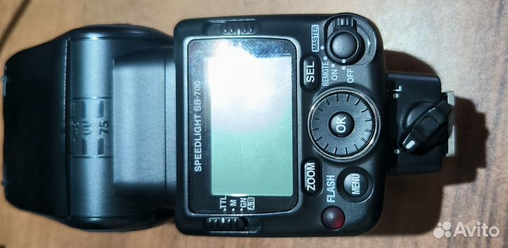 Фотовспышка nikon sb 700