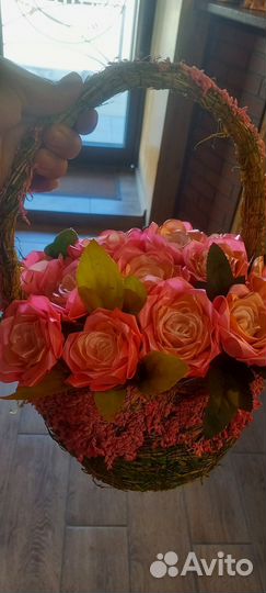 Розы из лент