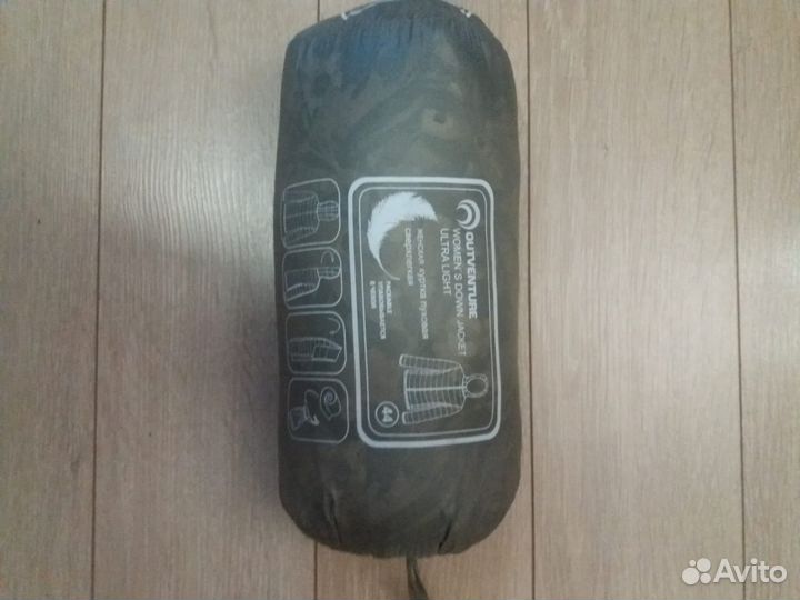 Легкий тонкий пуховик женский р.42-44