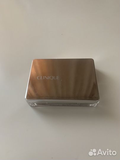 Clinique тени