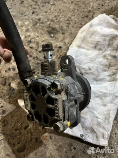 Насос гура 1Kdftv Toyota Land Cruiser Prado