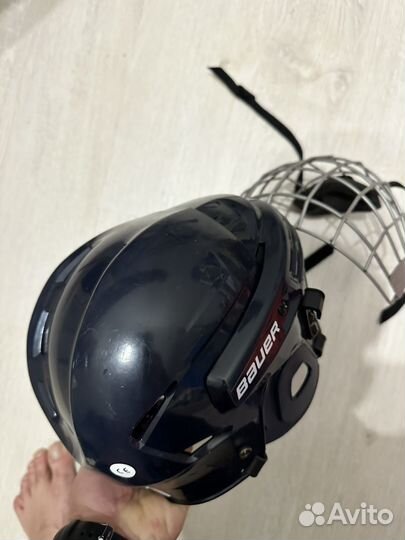 Хоккейный шлем bauer