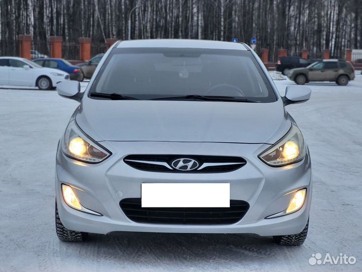 Hyundai Solaris 1.4 МТ, 2013, 61 750 км