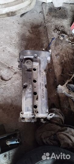 Головка блока цилиндров на Мазда 323