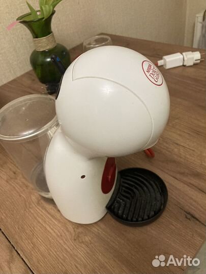 Кофеварка капсульная dolce gusto
