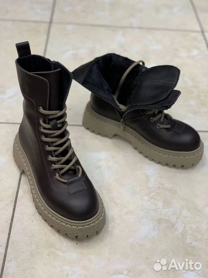 Ботинки осенние женские 40
