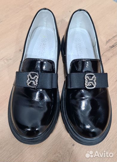 Продам тюфли для девочки