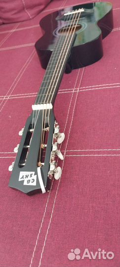 Детская гитара 1/2