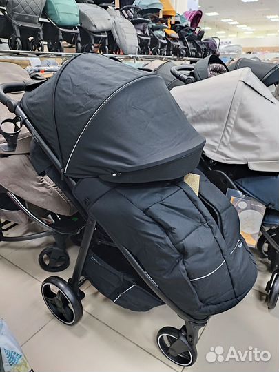 Коляска Carrello Bravo CRL-8512 / 2024Pure Black