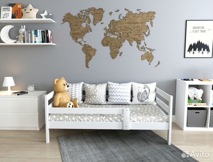 Кровать детская из массива