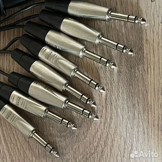 Кабель мультикор аудио D-Sub 25 pin на 8 jack