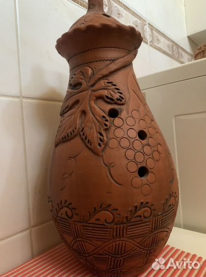 Глиняный кувшин