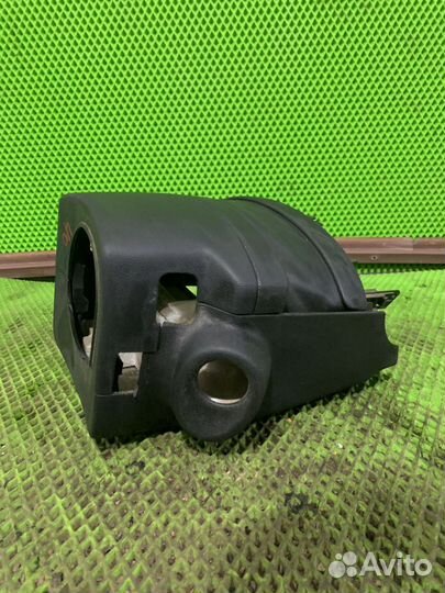 Кожух подрулевой Peugeot 308