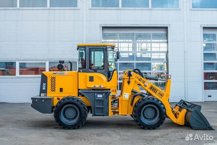 Фронтальный погрузчик Bull SL220, 2023