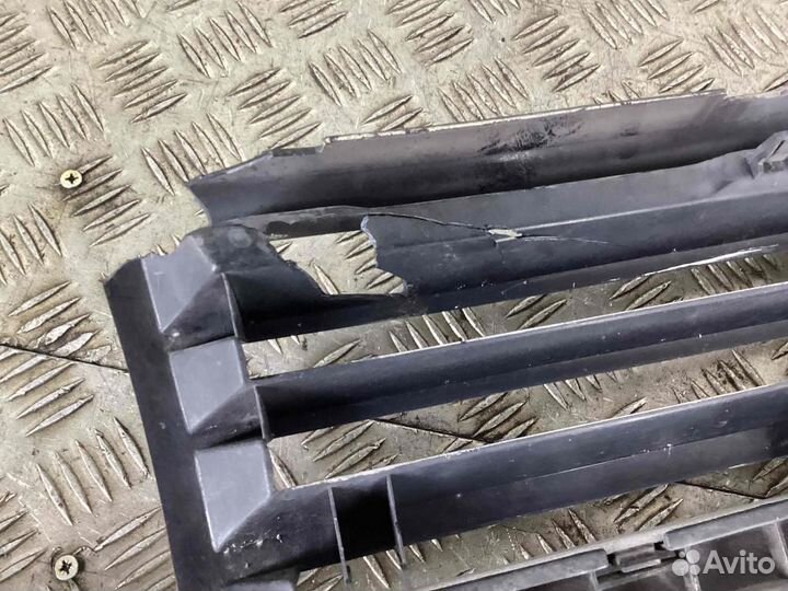 Решетка радиатора Volkswagen Vento