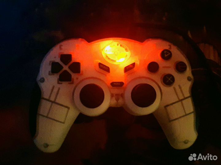 Геймпад G-01A для PC и XInput есть