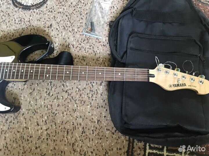 Электрогитара Yamaha EG-112 (с комбиком)