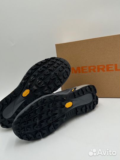 Кроссовки merrell