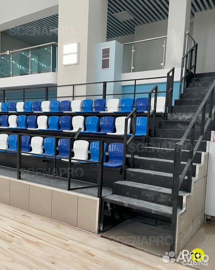 Стационарная спортивная трибуна