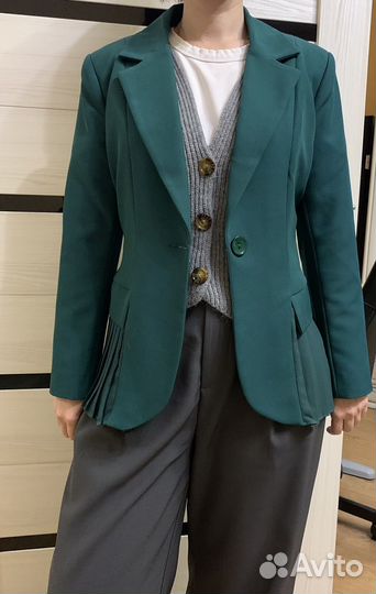 Пиджак женский 42 44 размер