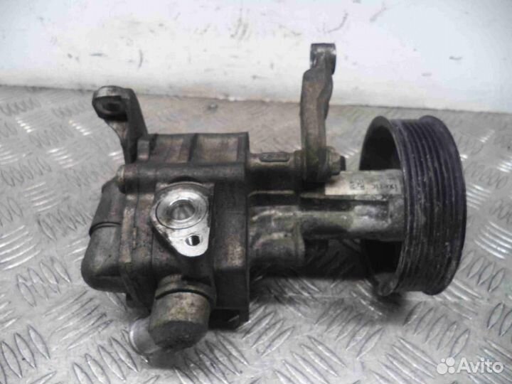 Насос гидроусилителя BMW X5