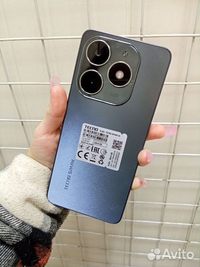 TECNO Spark 20, 8/256 ГБ