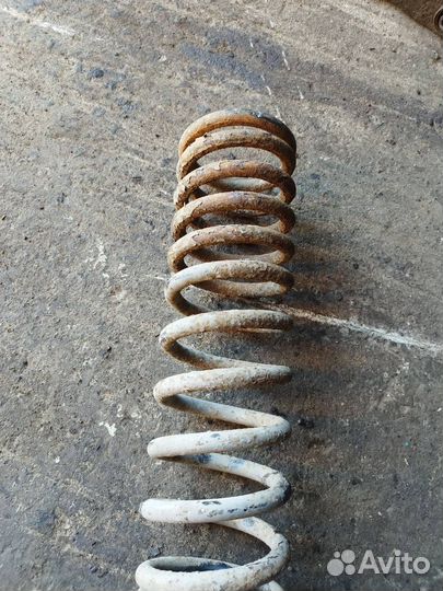 Пружина задняя Ford Focus DNW 1999 focus