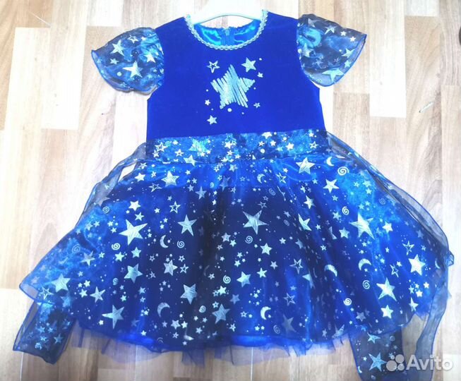 Новое детское платье 110-116 см