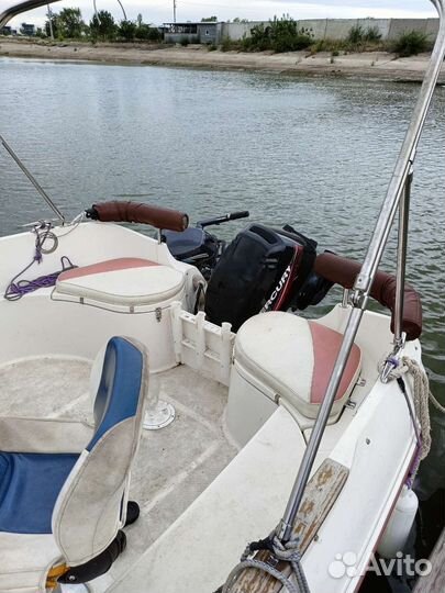 Продам катер Quicksilver 470