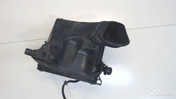 Корпус воздушного фильтра Opel Astra J, 2011