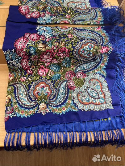 Павлопосадские платки новые (шерсть)
