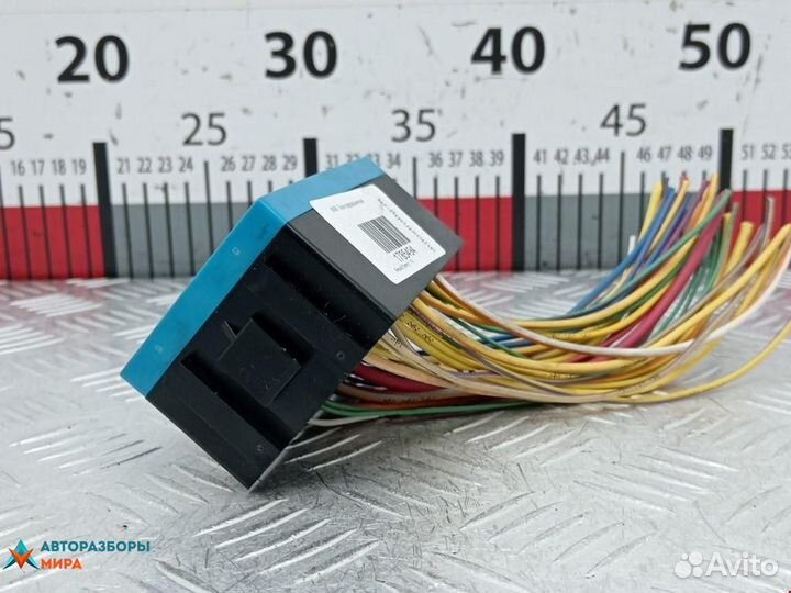 Блок предохранителей Renault Scenic рест. 2001