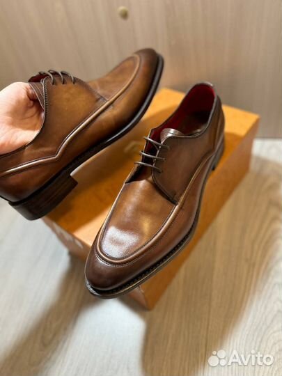 Barrett как Santoni Fabi Baldinini Loro Piana