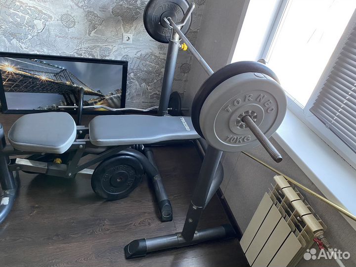 Скамья для жима со стойками и штангой