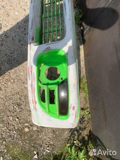 Бампер передний Subaru Impreza GC 2.0