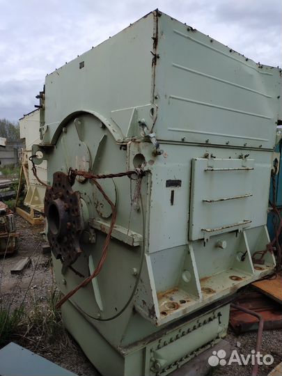 Генератор к двигателю 6ч23/30 1000 об/мин пр.вращ