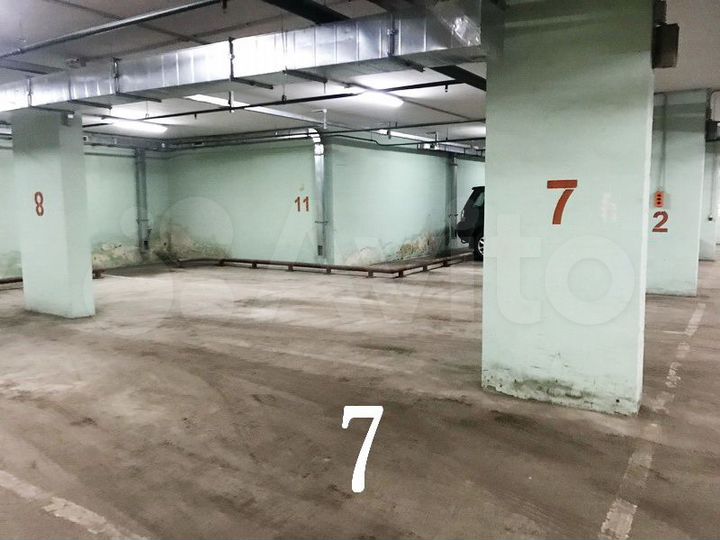 Машиноместо, 15 м²