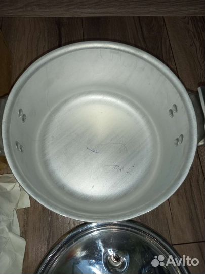 Кастрюля скороварка 4.5л.новая. 1991год