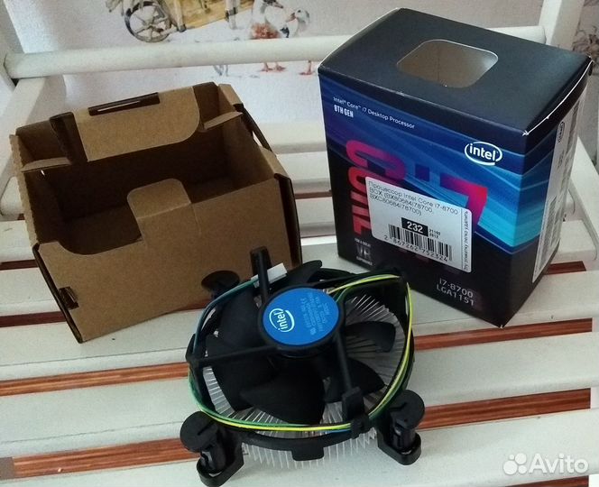 Кулер стоковый для Intel Core i7-8700 под LGA1151