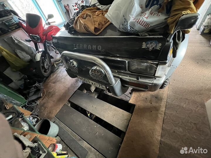 Nissan Terrano 2.7 AT, 1989, 203 000 км