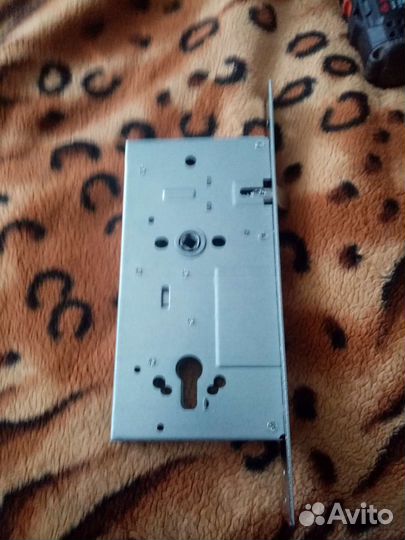 Дверной замок